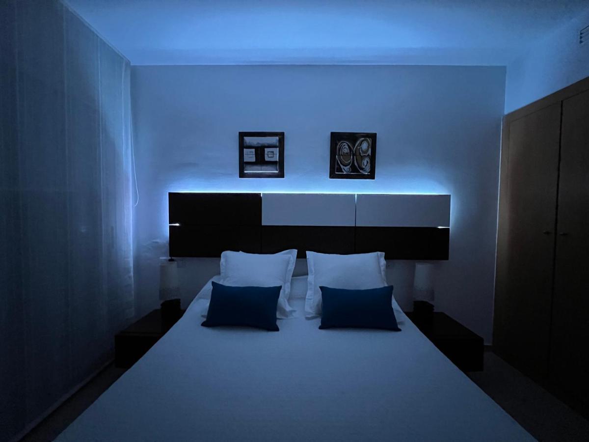 Blau Apartamento Frente A Los Canales Y Las Puestas De Sol De Roses Esterno foto